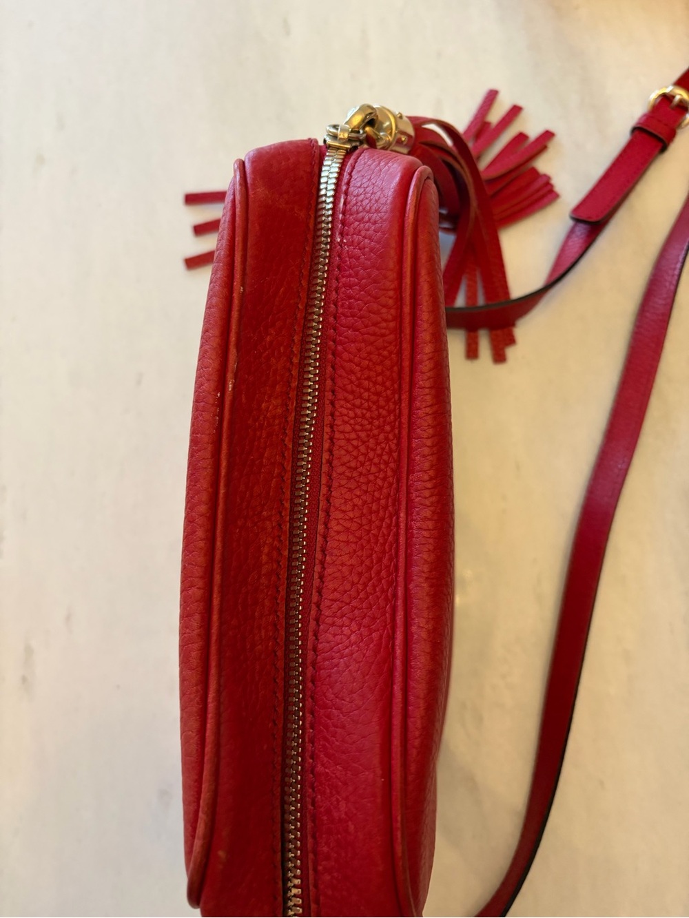 Gucci Red Pebbled Leather Crossbody with Tassel - Picture 4 of 12